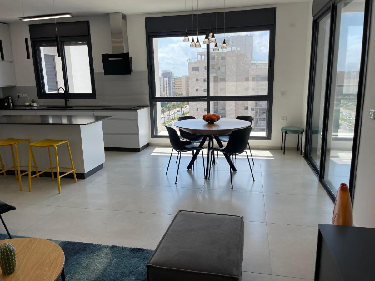 #דירת יוקרה על הים Sunset Beach Apartment# Givat Olga Eksteriør billede
