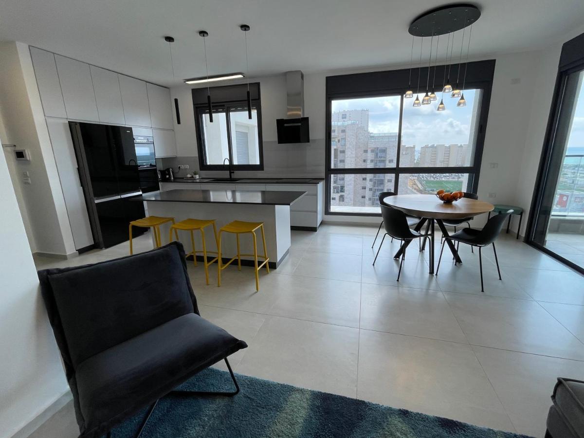 #דירת יוקרה על הים Sunset Beach Apartment# Givat Olga Eksteriør billede